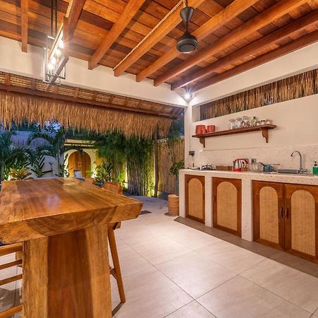 La Villa Loca Gili Air Eksteriør billede
